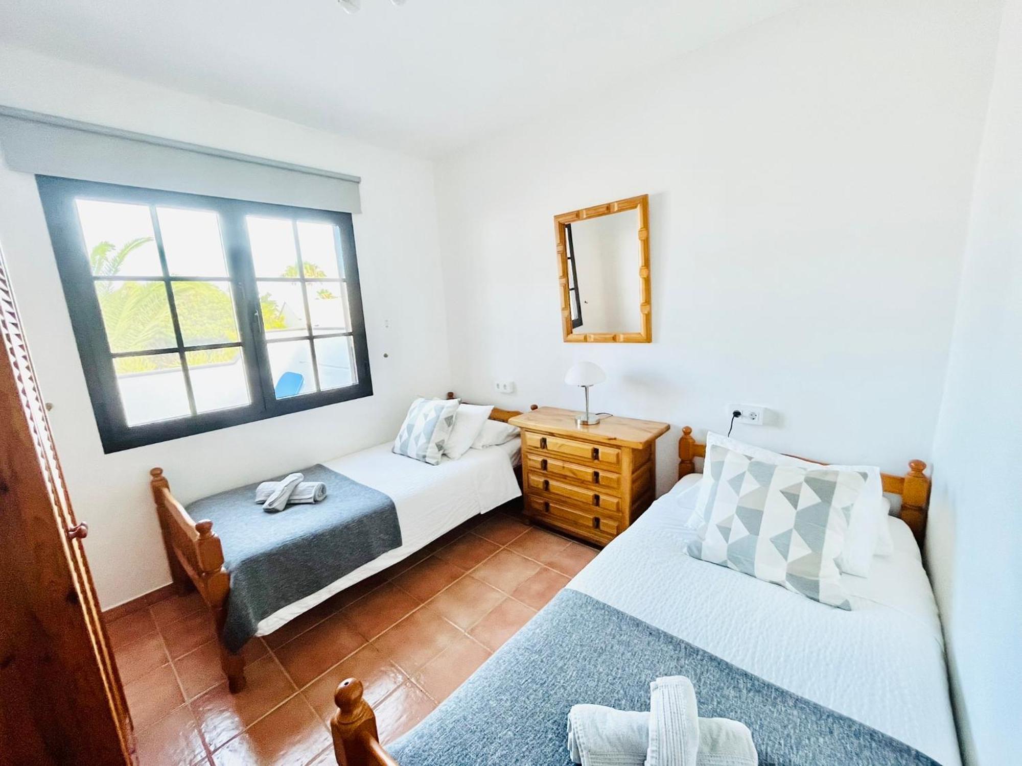 Trinity House En Playa Bastian Villa Costa Teguise Ngoại thất bức ảnh